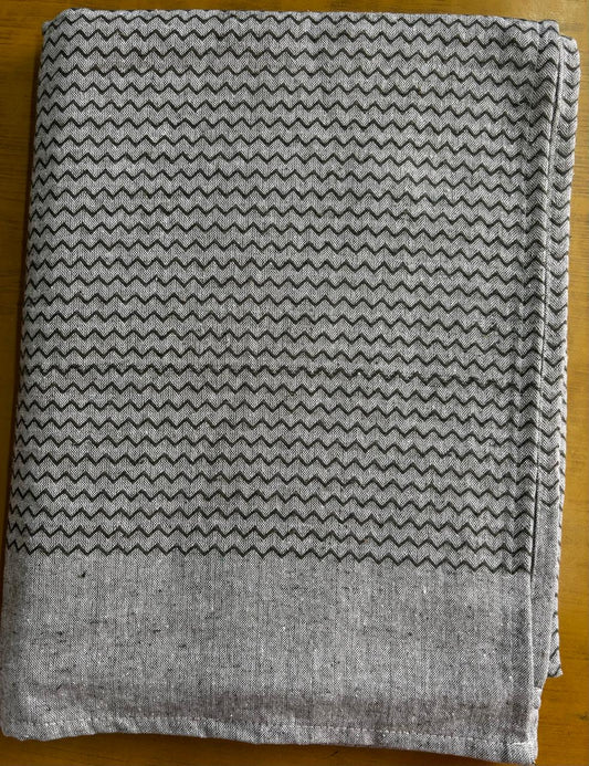 Light Gray Zig Zag Print Single Cot Bedsheet