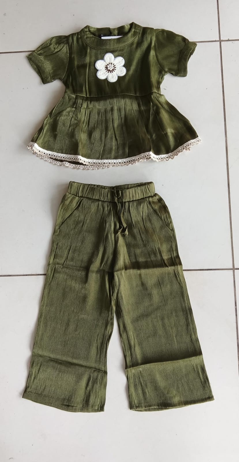 Olive Flower Top Pant Set